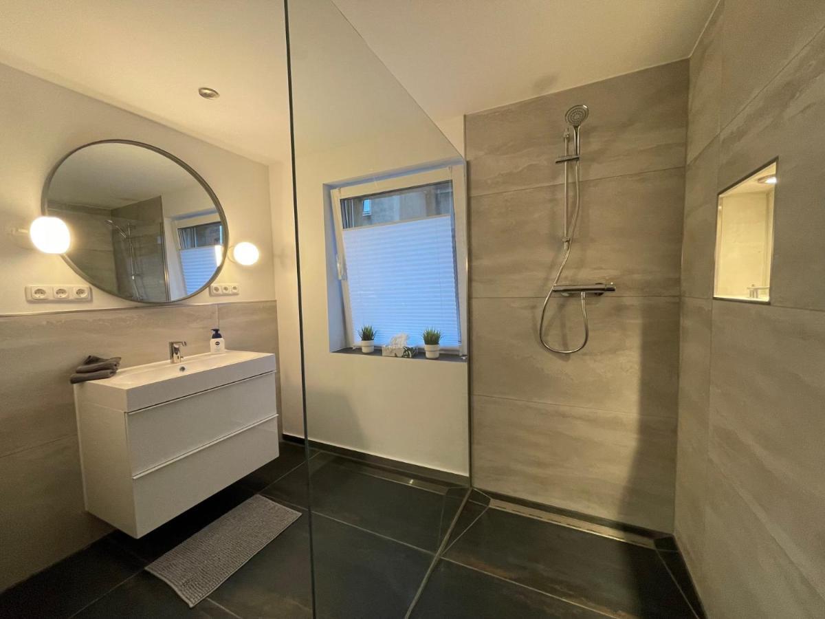 Apartment Gleis 11 - Kontaktloser 24-7 Check-i, Boxpringbett, W-lan & Parkplatz Kostenlos Bueckeburg
